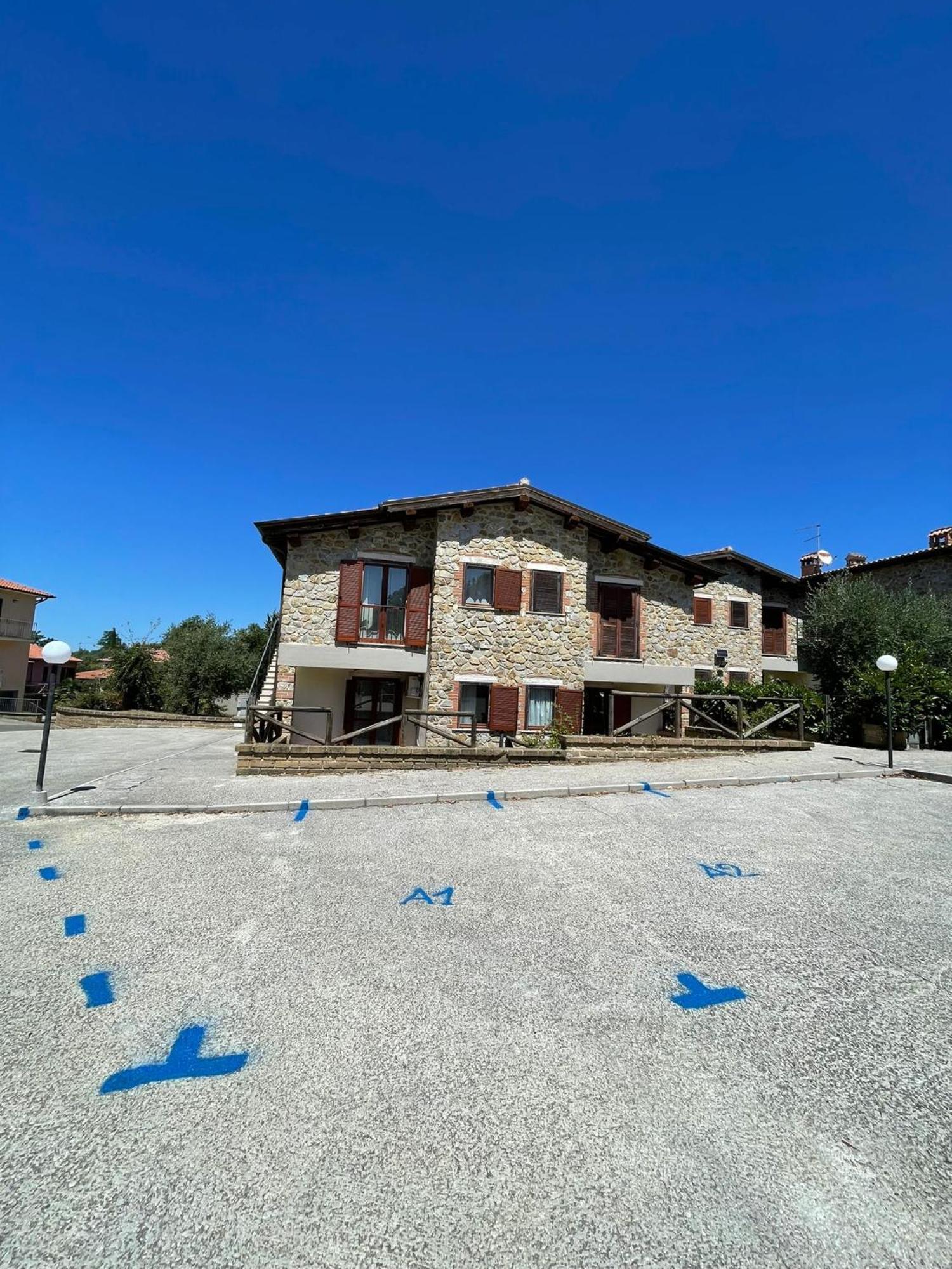 Apartment Saturnia House *